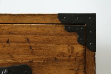 和製アンティーク　時代箪笥　総桐(キリ)材　丸金具の和箪笥ローチェスト　(R-081624)