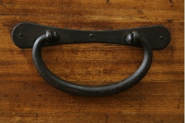 和製アンティーク　時代箪笥　総桐(キリ)材　丸金具の和箪笥ローチェスト　(R-081624)