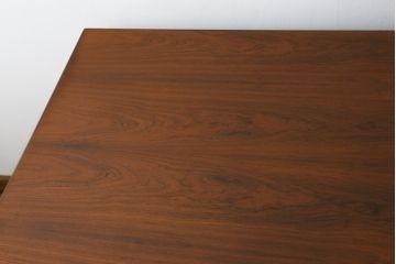 北欧ビンテージ　美品　温もり溢れるローズウッド材のパートナーデスク(ワークデスク、在宅ワーク、在宅用、オフィスデスク、両袖机、ヴィンテージ)(R-081625)