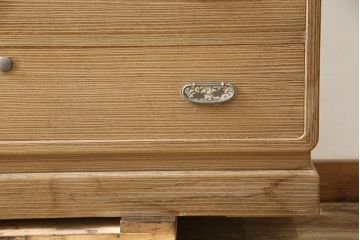 中古　堀 正和作　凛とした佇まいが魅力的な加茂総桐箪笥・下段(胴厚、四方丸、桐たんす、衣装箪笥、和タンス、引き出し、整理タンス、チェスト、サイドチェスト)(R-081651)
