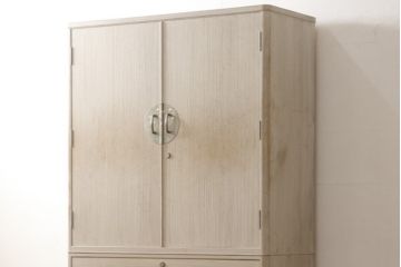 中古　伝統工芸士　頓所芳男作　凛とした佇まいが魅力の加茂総桐箪笥・上段(胴丸、桐たんす、着物箪笥、和タンス、引き出し、衣装箪笥)(R-081655)