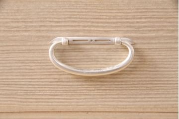 中古　伝統工芸品　頓所芳男作　衣装盆付き　牡丹の前飾りが素敵な重ね加茂総桐箪笥・上段(胴厚、総桐たんす、着物箪笥、衣装箪笥、和タンス、サイドキャビネット)(R-081661)
