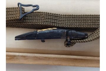 時代物　金工　金銀象嵌　扇面　稲　淑やかな雰囲気の帯留2点セット(在銘作家物、尾崎、帯留め、帯締め、着物道具、和装小物、アクセサリー、木箱付)(R-081673)