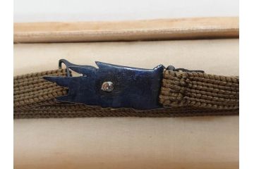 時代物　金工　金銀象嵌　扇面　稲　淑やかな雰囲気の帯留2点セット(在銘作家物、尾崎、帯留め、帯締め、着物道具、和装小物、アクセサリー、木箱付)(R-081673)