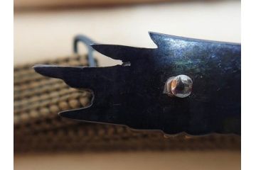 時代物　金工　金銀象嵌　扇面　稲　淑やかな雰囲気の帯留2点セット(在銘作家物、尾崎、帯留め、帯締め、着物道具、和装小物、アクセサリー、木箱付)(R-081673)