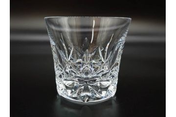 未使用　フランス　Baccarat　バカラ　エクラ(Eclat)　The YEAR 2023　澄んだ輝きを放つイヤータンブラー2客セット(コップ、グラス、ロックグラス、フルレッドクリスタルガラス、共箱付き)(R-081680)