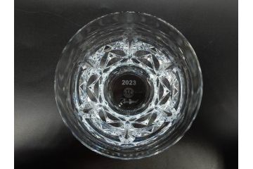 未使用　フランス　Baccarat　バカラ　エクラ(Eclat)　The YEAR 2023　澄んだ輝きを放つイヤータンブラー2客セット(コップ、グラス、ロックグラス、フルレッドクリスタルガラス、共箱付き)(R-081680)