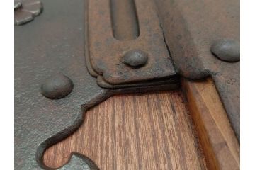 アンティーク雑貨　時代物ならではの味わいが魅力的な蔵戸の錠前金具(ディスプレイ雑貨、蔵戸パーツ)(R-081683)