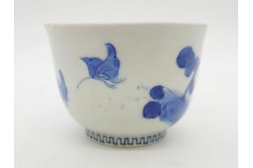 江戸期　古伊万里　染付　花蝶図　清楚な佇まいの湯呑6客セット(雷紋、湯のみ、ぐい呑み、茶器、煎茶、和食器)(R-081684)