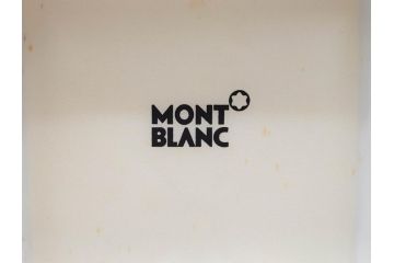 ドイツ　MONTBLANC　モンブラン　マイスターシュテュック　149　18K　75周年　ペンケース　1924本限定　ケースのみ　高級感を醸し出す万年筆とケースセット(MEISTERSTUCK、2本用?、筆記具、文具、箱付き)(R-081685)