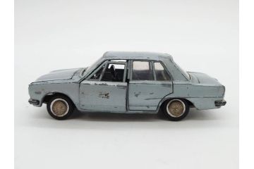 当時物　NISSAN　TOMICA　YONEZAWA TOYS　DIAPET　ダイヤペット　クラウン　セドリック　カスタムシックス　プリンスグロリア　スカイライン　2000GT　ニューブルーバード　EX7　ミニカー8点セット(ヨネザワ、トミカ、CROWN、170、145、119、180、171、TOYOTA、トヨタ、SEDRIC CUSTOM SIX、日産、82、31、車)(R-081686)