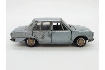 当時物　NISSAN　TOMICA　YONEZAWA TOYS　DIAPET　ダイヤペット　クラウン　セドリック　カスタムシックス　プリンスグロリア　スカイライン　2000GT　ニューブルーバード　EX7　ミニカー8点セット(ヨネザワ、トミカ、CROWN、170、145、119、180、171、TOYOTA、トヨタ、SEDRIC CUSTOM SIX、日産、82、31、車)(R-081686)