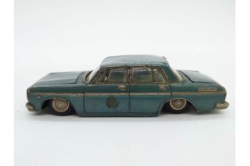 当時物　NISSAN　TOMICA　YONEZAWA TOYS　DIAPET　ダイヤペット　クラウン　セドリック　カスタムシックス　プリンスグロリア　スカイライン　2000GT　ニューブルーバード　EX7　ミニカー8点セット(ヨネザワ、トミカ、CROWN、170、145、119、180、171、TOYOTA、トヨタ、SEDRIC CUSTOM SIX、日産、82、31、車)(R-081686)