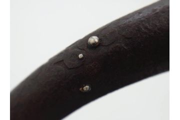 正寿堂　銀粒象嵌提手　斑紫銅蓋　歴史を重ねた佇まいが魅力の鉄瓶(花、梅、四君子紋?、湯沸、湯瓶、茶道具、茶器)(R-081689)