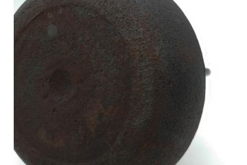 正寿堂　銀粒象嵌提手　斑紫銅蓋　歴史を重ねた佇まいが魅力の鉄瓶(花、梅、四君子紋?、湯沸、湯瓶、茶道具、茶器)(R-081689)