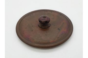 正寿堂　銀粒象嵌提手　斑紫銅蓋　歴史を重ねた佇まいが魅力の鉄瓶(花、梅、四君子紋?、湯沸、湯瓶、茶道具、茶器)(R-081689)