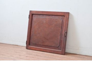 アンティーク建具　最高級!!　欅(ケヤキ)材玉杢　　使い込まれた風合いと凝った作り込みが魅力の扉1枚(窓、木製扉)(R-081696)