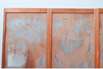 アンティーク建具　上手物!!　鷹(タカ)、松、竹の図柄の上質な彫刻が施された片面ガラス書院戸4枚セット(窓、ガラス戸、引き戸)(R-081704)