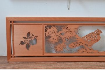 ビンテージ建具　高級品!　凝ったデザインが魅力的な透かし彫りの欄間2枚セット(明かり取り、明り取り、鷹、鷲、ヴィンテージ)(R-081710)