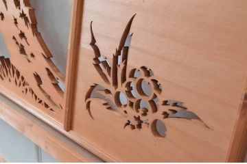 ビンテージ建具　高級品!　凝ったデザインが魅力的な透かし彫りの欄間2枚セット(明かり取り、明り取り、鷹、鷲、ヴィンテージ)(R-081710)