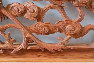 ビンテージ建具　最高級!!　上手物　迫力のある雲に龍の図柄が目を惹く作行の良い彫刻欄間2枚セット(明かり取り、明り取り、ヴィンテージ)(R-081711)