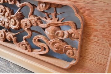 ビンテージ建具　最高級!!　上手物　迫力のある雲に龍の図柄が目を惹く作行の良い彫刻欄間2枚セット(明かり取り、明り取り、ヴィンテージ)(R-081711)