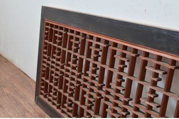 アンティーク建具　繊細な組子が上品な印象を与える組子欄間2枚セット(明かり取り、明り取り)(R-081712)