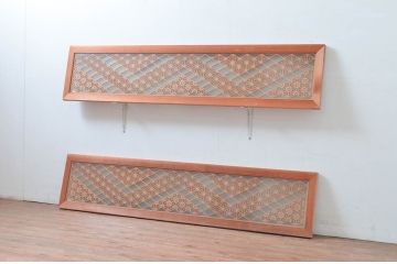 アンティーク建具　両面ガラス　温かみのある木色と繊細な組子が魅力的!組子欄間2枚セット(明かり取り、明り取り)(R-081713)