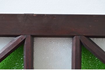 アンティーク建具　大正ロマン　お部屋のアクセントになる!色ガラス入りのガラス欄間2枚セット(明かり取り、明り取り)(R-081714)