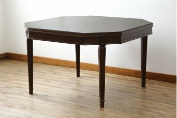 中古　美品　maruni(マルニ木工)　地中海ロイヤルシリーズ(ROYAL)　シックな佇まいが魅力的なパーティテーブル(ダイニングテーブル、4人掛け、食卓)(定価約24万円)(R-081720)