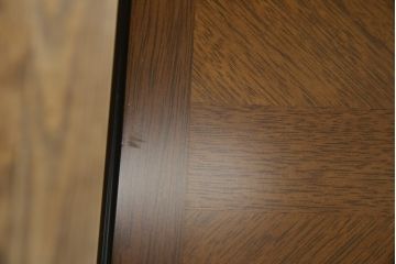 中古　美品　maruni(マルニ木工)　地中海ロイヤルシリーズ(ROYAL)　シックな佇まいが魅力的なパーティテーブル(ダイニングテーブル、4人掛け、食卓)(定価約24万円)(R-081720)