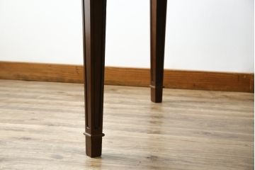 中古　美品　maruni(マルニ木工)　地中海ロイヤルシリーズ(ROYAL)　シックな佇まいが魅力的なパーティテーブル(ダイニングテーブル、4人掛け、食卓)(定価約24万円)(R-081720)