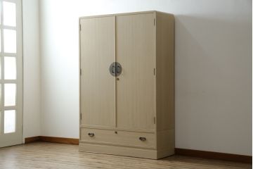 中古　美品　凛とした上品な佇まいが魅力的な加茂総桐箪笥(胴厚、総桐たんす、和タンス、収納箪笥、衣装箪笥、着物箪笥)(定価約240万円)(R-081725)