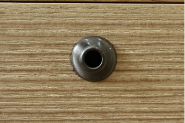 中古　美品　凛とした上品な佇まいが魅力的な加茂総桐箪笥(胴厚、総桐たんす、和タンス、収納箪笥、衣装箪笥、着物箪笥)(定価約240万円)(R-081725)