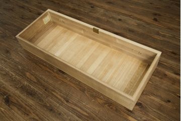 中古　美品　凛とした上品な佇まいが魅力的な加茂総桐箪笥(胴厚、総桐たんす、和タンス、収納箪笥、衣装箪笥、着物箪笥)(定価約240万円)(R-081725)