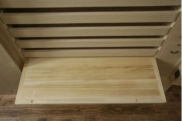 中古　美品　凛とした上品な佇まいが魅力的な加茂総桐箪笥(胴厚、総桐たんす、和タンス、収納箪笥、衣装箪笥、着物箪笥)(定価約240万円)(R-081725)