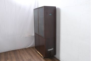 中古　美品　arflex(アルフレックス)　COMPOSER(コンポーザー)　シンプルで洗練されたデザインが魅力的なキャビネット(収納棚、戸棚、飾り棚、陳列棚、ガラスケース、ショーケース、コレクションケース、キュリオケース、店舗什器)(定価約35万円)(R-081730)