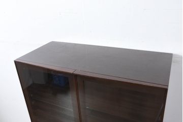 中古　美品　arflex(アルフレックス)　COMPOSER(コンポーザー)　シンプルで洗練されたデザインが魅力的なキャビネット(収納棚、戸棚、飾り棚、陳列棚、ガラスケース、ショーケース、コレクションケース、キュリオケース、店舗什器)(定価約35万円)(R-081730)