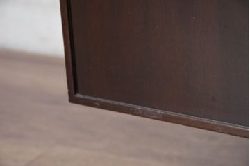 中古　美品　arflex(アルフレックス)　COMPOSER(コンポーザー)　シンプルで洗練されたデザインが魅力的なキャビネット(収納棚、戸棚、飾り棚、陳列棚、ガラスケース、ショーケース、コレクションケース、キュリオケース、店舗什器)(定価約35万円)(R-081730)