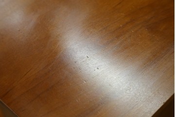 中古　美品　横浜クラシック家具　ダニエル(Daniel)　A-305　明るい木の色合いと気品感じる佇まいが魅力のライティングデスク　定価約58万9千円　(R-081733)