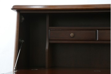 和製ビンテージ　美品!!　maruni(マルニ木工)　希少な廃番品!!　オールドマルニ　ベルサイユシリーズ　クラシカルな雰囲気が素敵なライティングビューロー　(R-081734)