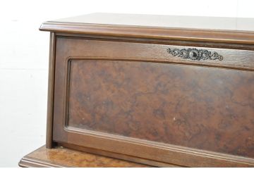 和製ビンテージ　美品!!　maruni(マルニ木工)　希少な廃番品!!　オールドマルニ　ベルサイユシリーズ　クラシカルな雰囲気が素敵なライティングビューロー(ワークデスク、在宅ワーク、在宅用、簿記机、ヴィンテージ)(R-081734)