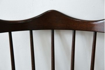 中古　超美品!!　松本民芸家具　希少モデル　シックな色合いとクラシカルな佇まいが魅力のフィラデルフィア・アームチェア(ウインザーチェア、ウィンザーチェア、板座チェア、ダイニングチェア、椅子、イス)(定価約19万8千円)(R-081736)