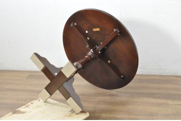 中古　超美品!!　松本民芸家具　クラシカルで上品なデザインが魅力のA-1型丸卓(ダイニングテーブル、食卓、丸テーブル、ラウンドテーブル、2人掛け、4人掛け)(定価約25万円)(R-081739)