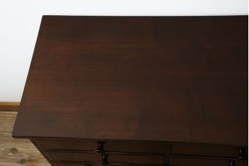 中古　超美品!!　松本民芸家具　特注　サイズ感が良くすっきりとしたデザインの整理タンス(洋服タンス、収納箪笥、サイドチェスト、引き出し)(定価約45万円)(R-081741)