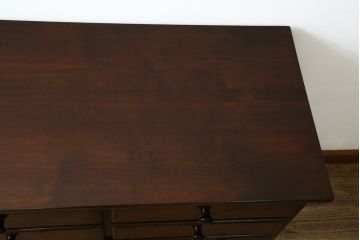 中古　超美品!!　松本民芸家具　特注　サイズ感が良くすっきりとしたデザインの整理タンス(洋服タンス、収納箪笥、サイドチェスト、引き出し)(定価約45万円)(R-081741)