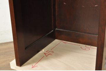 中古　美品　松本民芸家具　深みのある色合いに浮かび上がる木目が印象的なサイドテーブル(電話台、ナイトテーブル、花台、飾り台、引き出し)(R-081742)