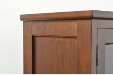 中古　超美品!!　松本民芸家具　実用性と美しさを兼ね備えた小振りなサイドキャビネット(収納棚、戸棚、食器棚、カップボード、サイドボード、飾り棚)(R-081744)