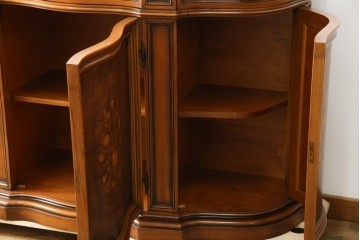 イタリアアンティーク　Galimberti Nino(ガリンベルティ・ニーノ)　高級品!!　凝ったつくり込みの象嵌入りサイドボード　(R-081747)