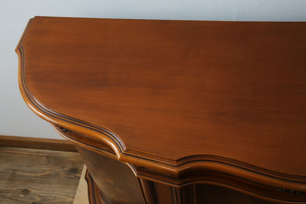 イタリアアンティーク　Galimberti Nino(ガリンベルティ・ニーノ)　高級品!!　凝ったつくり込みの象嵌入りサイドボード　(R-081747)